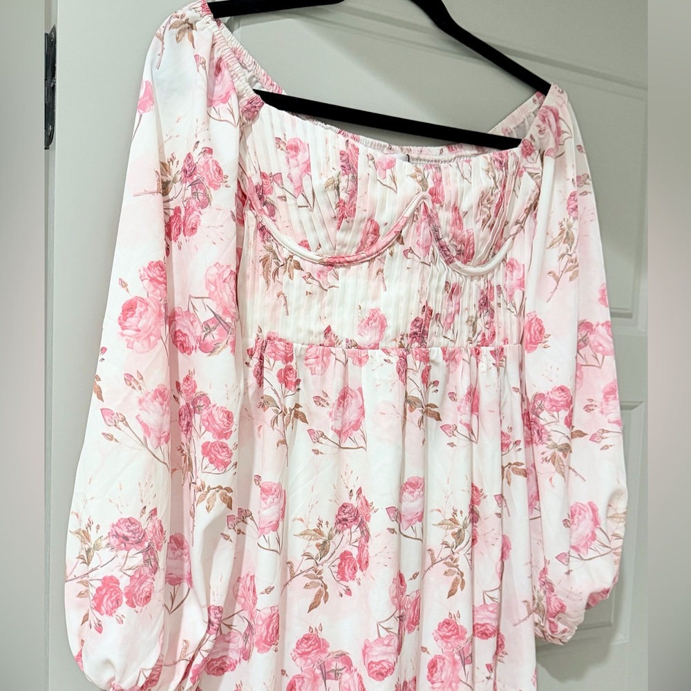 Hello Molly Pink Floral Midi Dress - Picture 4 of 6